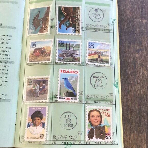 Vintage stamp collection valued at 130 20 years ago - Picture 8 of 11